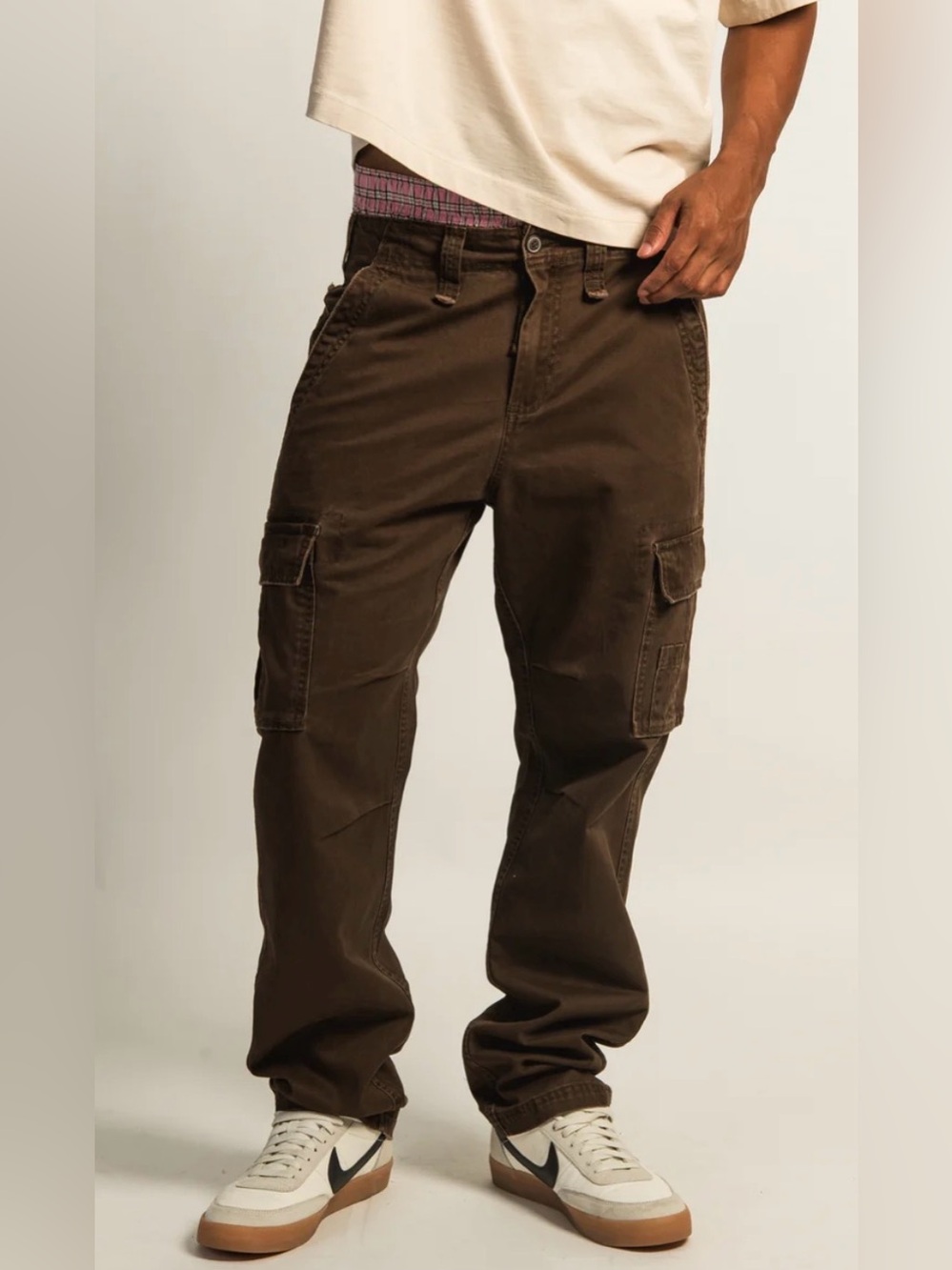 Men's Cargo Pants in Dark Brown